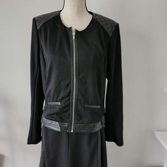 Sunny Leigh black skirt and jacket suit | 12 | - Picture 2 of 10